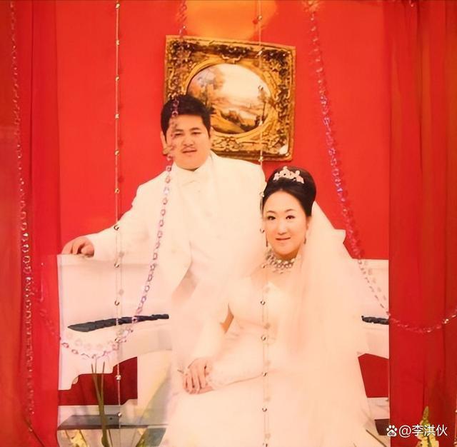 赵本山女儿分娩在即高调晒幸福，大女儿带300万下嫁穷小子