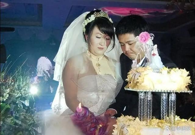 赵本山女儿分娩在即高调晒幸福，大女儿带300万下嫁穷小子