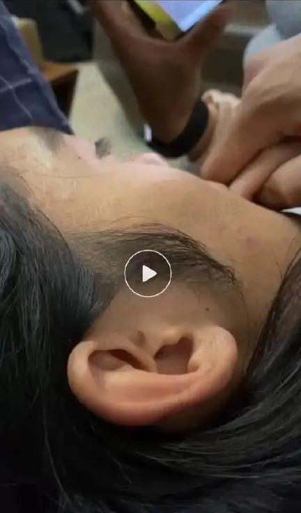 大瓜！继浴袍照之后，于适私密视频再被曝，和富婆酒店内亲密