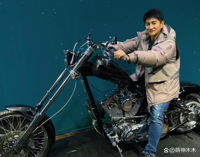 吴奇隆刘诗诗再传离婚！女方以单人名义捐款，男方微博屏蔽女方
