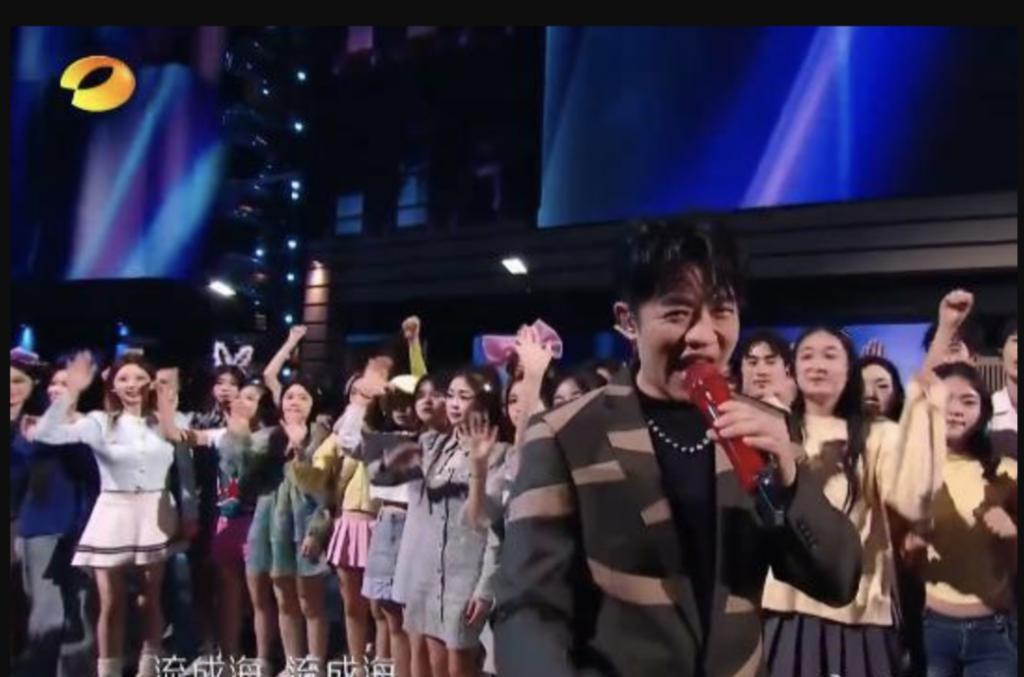 跨年收视高峰：凤凰传奇第6，陈楚生在列，第一名杀疯了