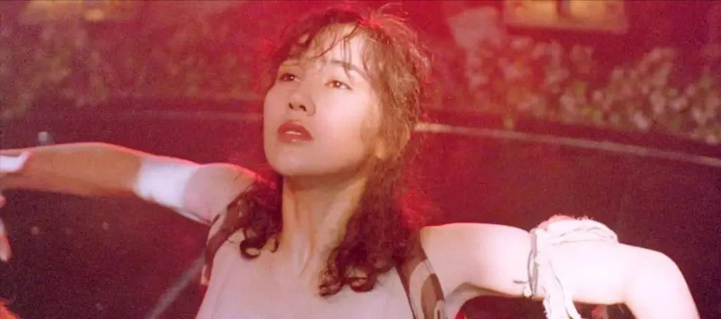 8位“叫不上名”的香港女配角，年轻时都美若天仙一眼万年