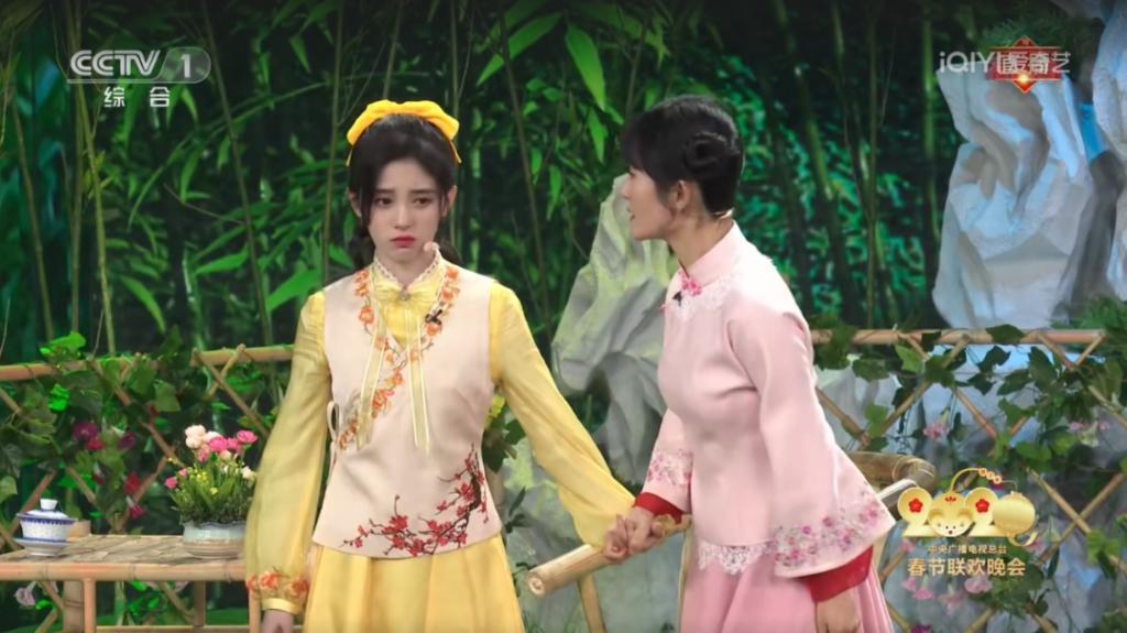 又一女星翻车，这次怪她「蠢」过头了？