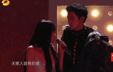 太热闹了吧！居然有九对情侣要结婚？