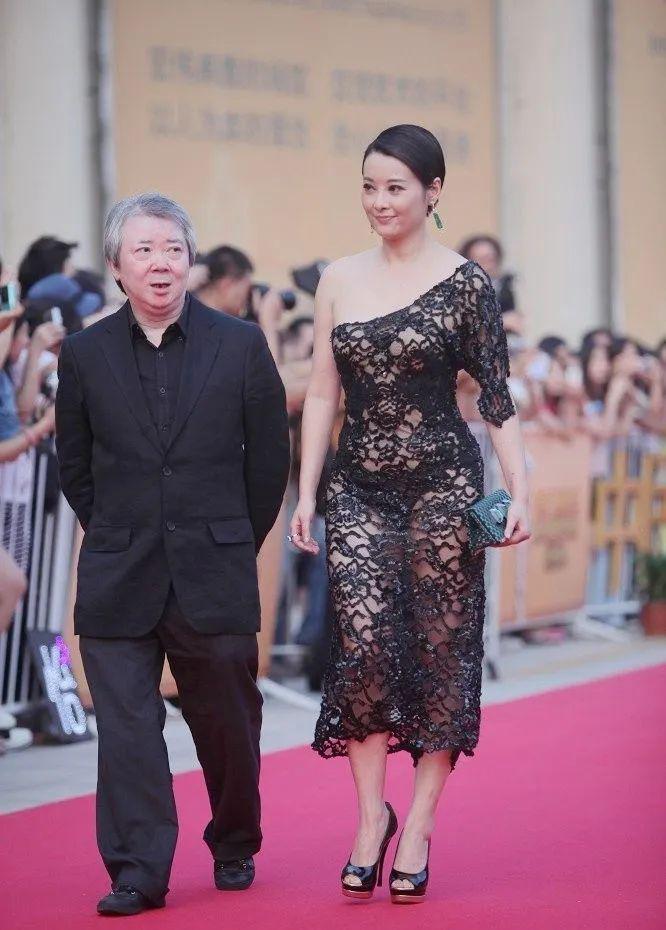 一场婚礼轰动京城，如今也离了？