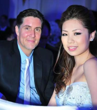 一场婚礼轰动京城，如今也离了？