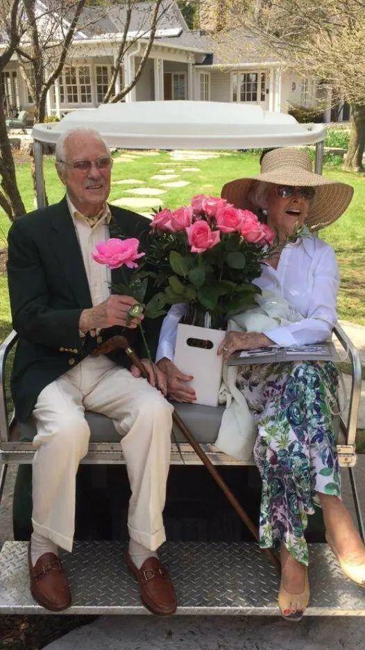 阅女无数，却与她相识6天闪婚，相伴走了73年