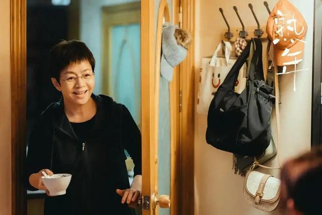 女演员长相有多重要？看《熟年》里宋丹丹和郝蕾就知道了