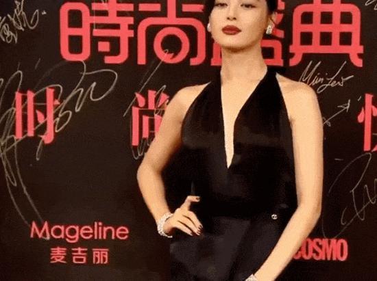 这次轮到她艳压了？