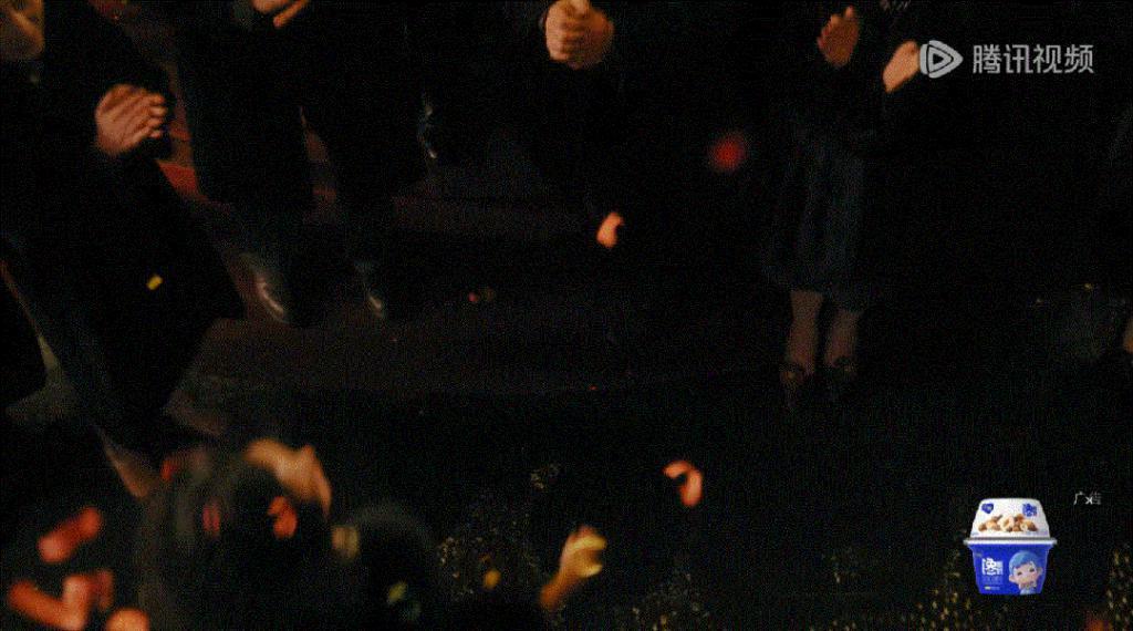 狗血喷头，边撕边骂！胡歌新剧得罪谁了