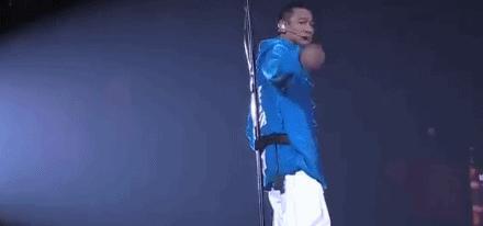 这烂片难看，但我不想骂他