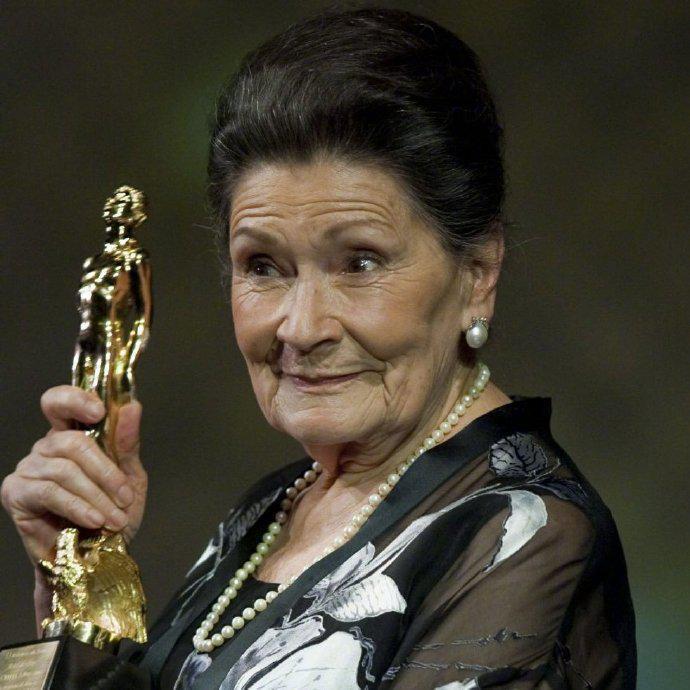 苹果 Vision Pro 或将于本月底上市/华为夺 2023 高端手机份额前三/B 站公布 2023 百大 UP 主名单