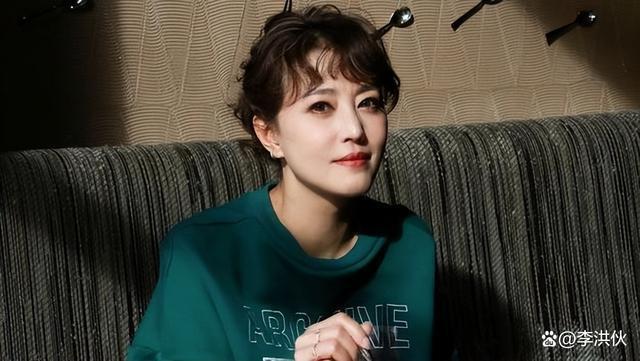 周海媚去世不足月，北京别墅低价急售，背后原因惹人泪目