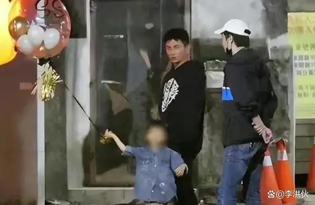 吴奇隆刘诗诗再传婚变，从男方动态扒出蛛丝马迹