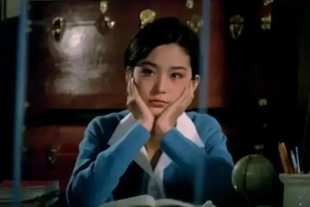 为爱插足虐恋20年后嫁富商，抑郁肥到认不出的她恢复了