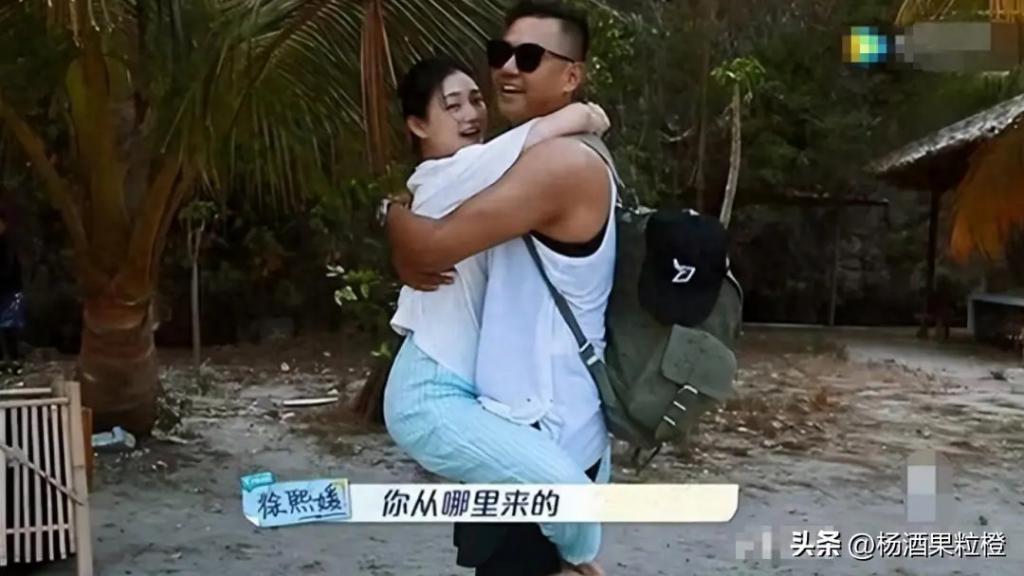 拜托你们有点分寸感，公众人物撩汉、乱认爸爸，太尴尬