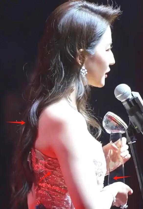 这一夜女星告诉你：干干瘪瘪不叫美，珠圆玉润才更有韵味
