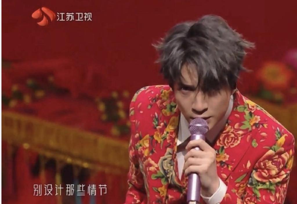 跨年回顾：有搞笑有唱将！而他一出场，收视直接炸了