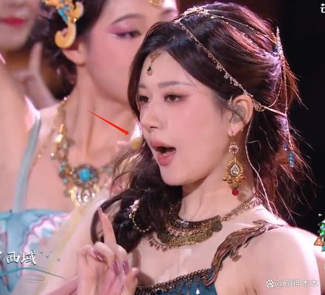 卫视跨年鉴定！江苏全员真唱，湖南假唱最多，腾格尔假唱被嘲