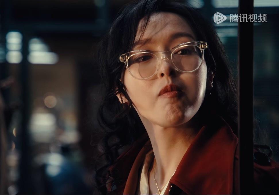 《繁花》：玲子重逢旧爱，魏总表白汪小姐，李李才是宝总的归宿