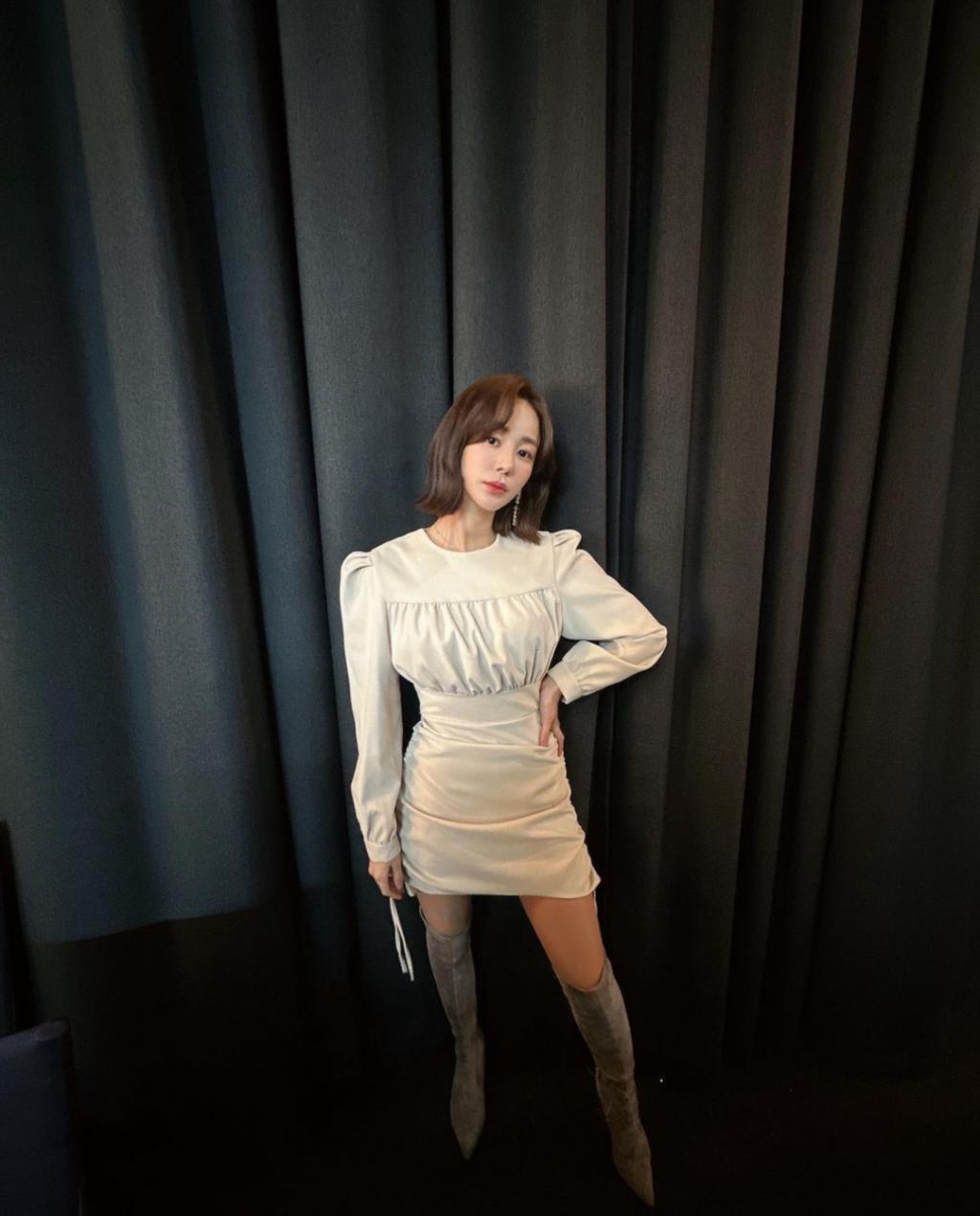 恭喜这对爱豆夫妇结婚一年喜得贵子！