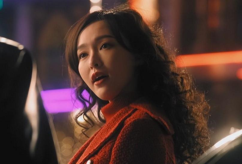 《繁花》胡歌的“强行扮嫩”，打了多少中年男星扮嫩的脸