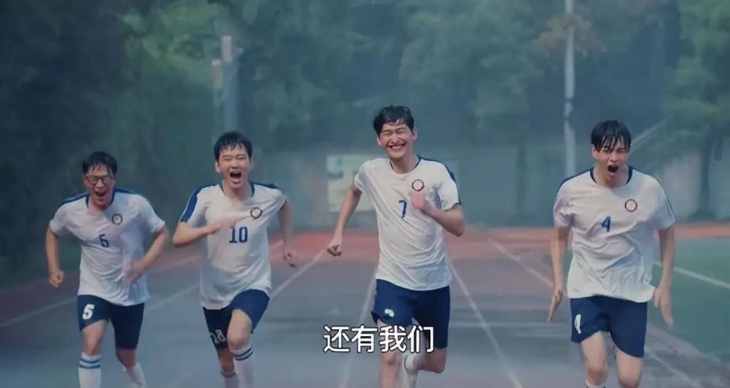 《繁花》胡歌的“强行扮嫩”，打了多少中年男星扮嫩的脸