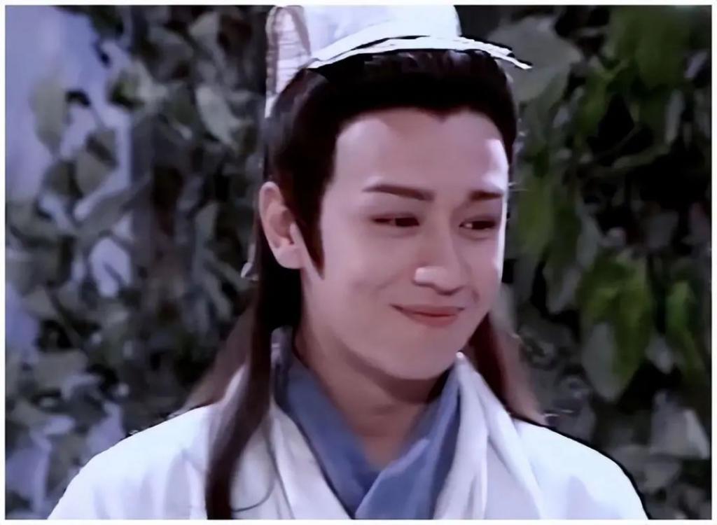 《繁花》胡歌的“强行扮嫩”，打了多少中年男星扮嫩的脸