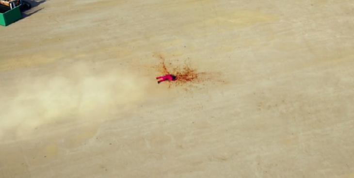 连续作死，这顶流竟然还没退圈