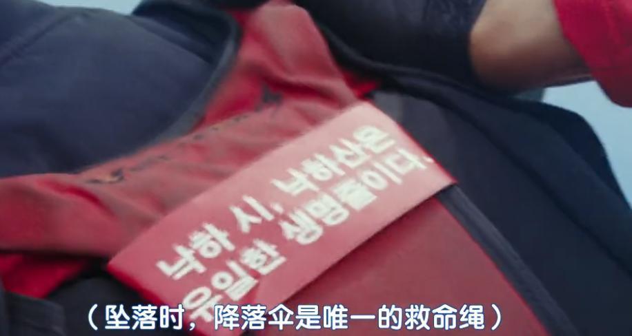 连续作死，这顶流竟然还没退圈