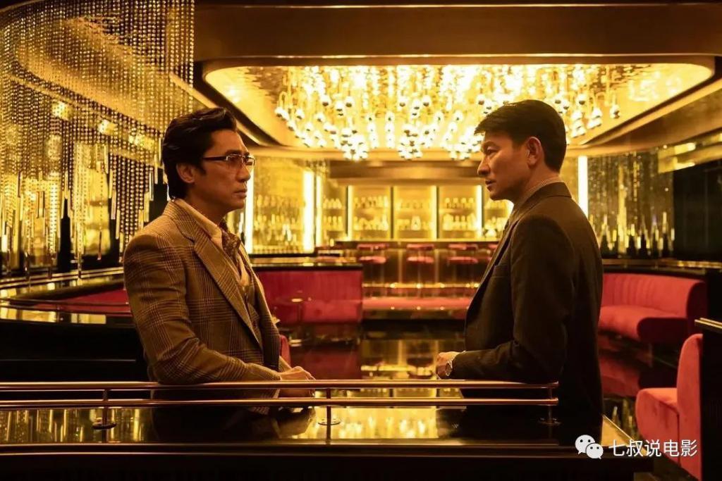 其实，梁朝伟和刘德华都不是《金手指》的真正主角！