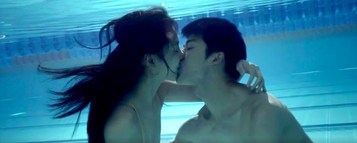 这爱情烂片，又让全网哭惨？