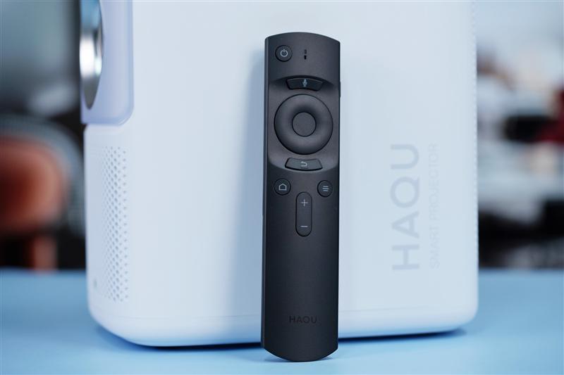 入门级也能流畅看8K 同价位最能打的投影仪！哈趣K2评测