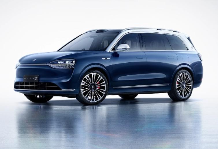 从业人士称华为鸿蒙智行对线上引流依赖“没那么深”