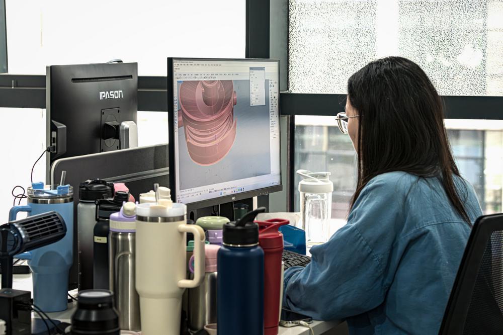 Shein和Temu低价商品背后：和供应商狠狠砍价