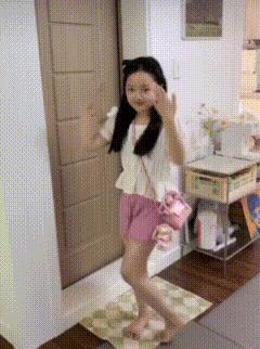 还记得表情包里的权律二吗？这是长残了？
