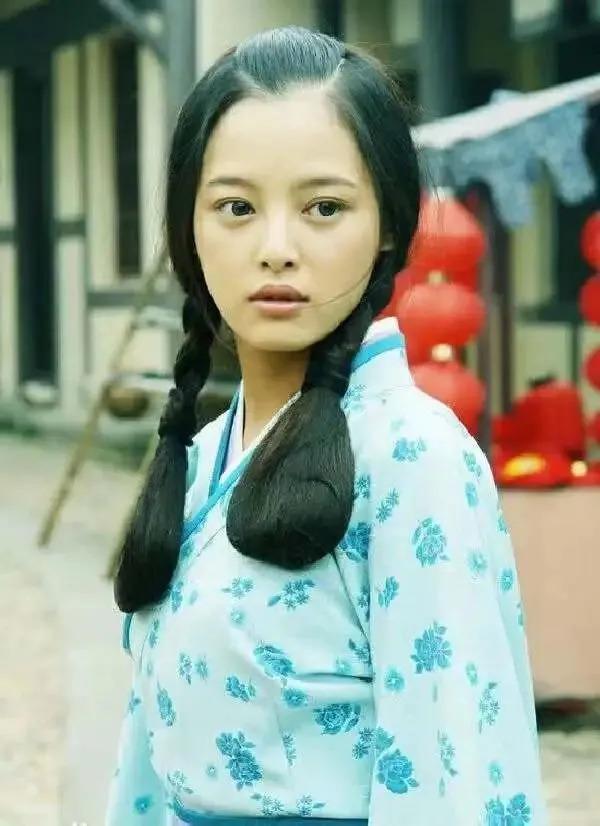 “小众”城市鹤岗也出了个大美女了？她这次真的要火了！