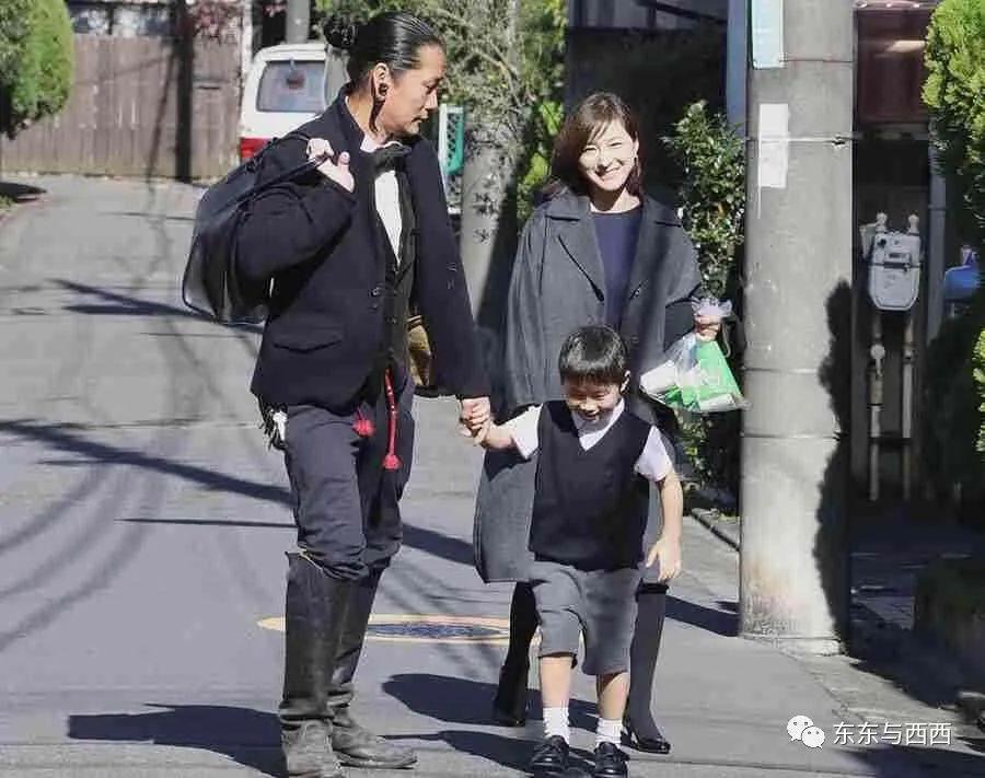 世界美少女要和出轨丑男结婚，这是要换一个火坑跳下去？