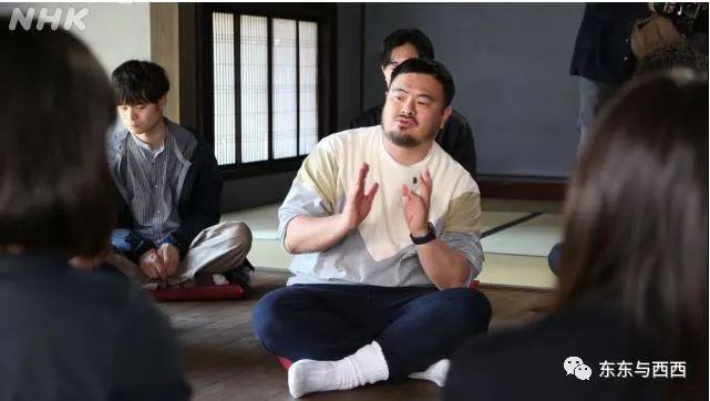 世界美少女要和出轨丑男结婚，这是要换一个火坑跳下去？