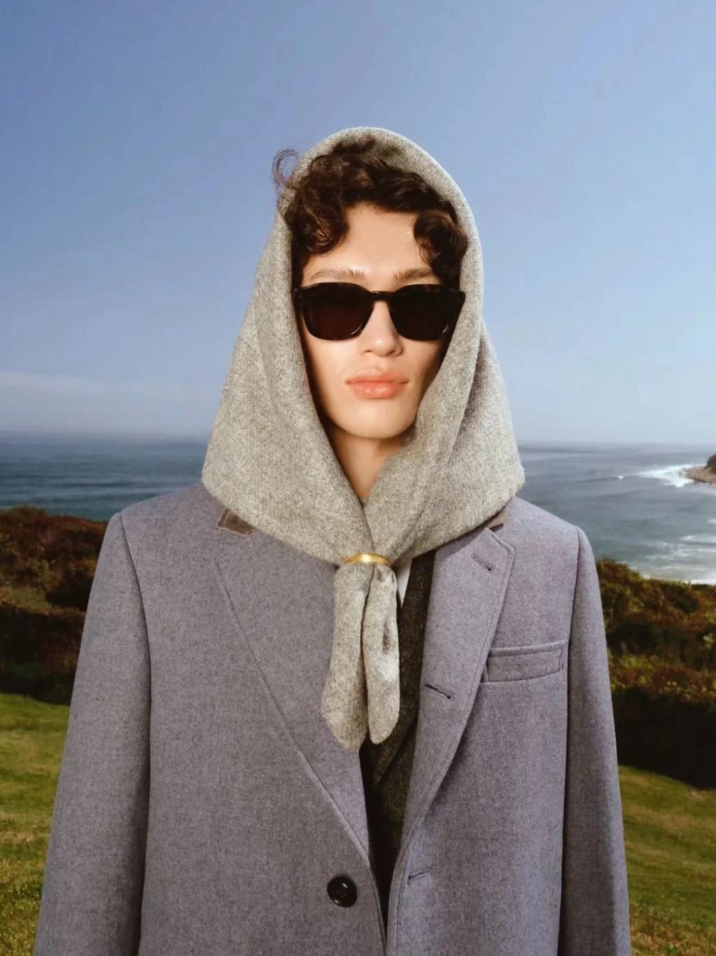 格雷系女人，冬日的气质还是她们最懂