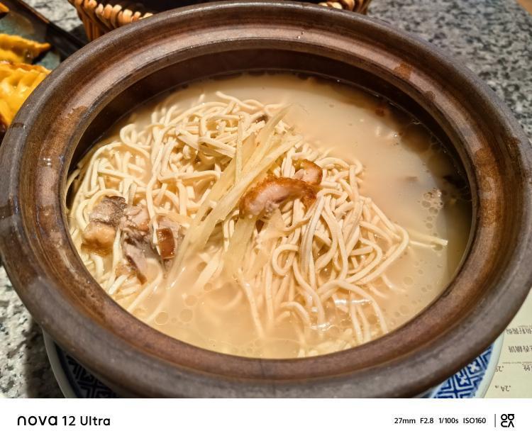 把手机做成时尚单品，这事儿可行吗？