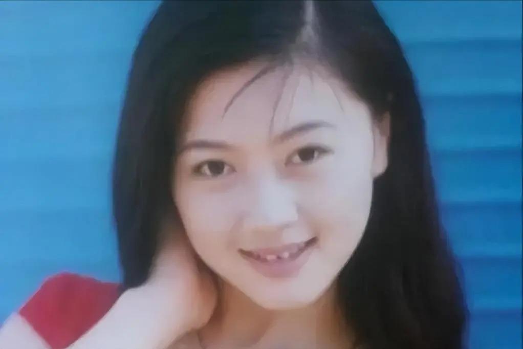 单恋陆毅，痴爱王志文，富豪老公死在狱中，她拿百亿财产度日