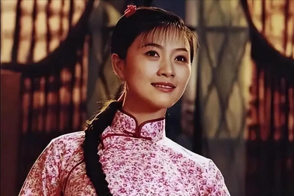 单恋陆毅，痴爱王志文，富豪老公死在狱中，她拿百亿财产度日