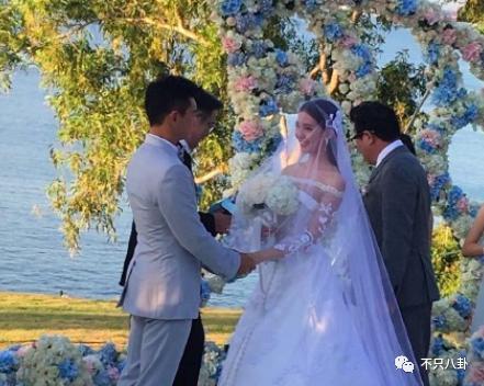 夫妻俩多幸福啊，怎么总是被传离婚呢？