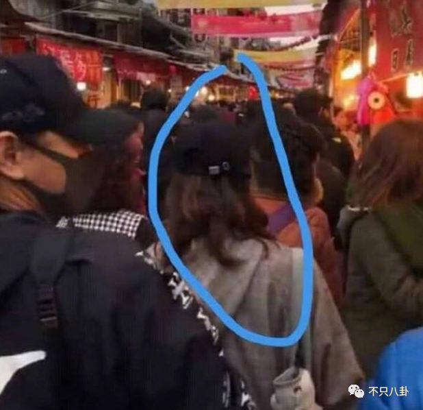 夫妻俩多幸福啊，怎么总是被传离婚呢？