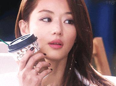 十年了，怎么还没有一部剧超越《来自星星的你》