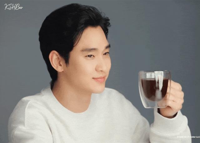 十年了，怎么还没有一部剧超越《来自星星的你》