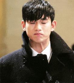 十年了，怎么还没有一部剧超越《来自星星的你》