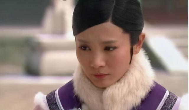 甄嬛传：华妃冷宫自尽后，已是小主的颂芝去哪了？