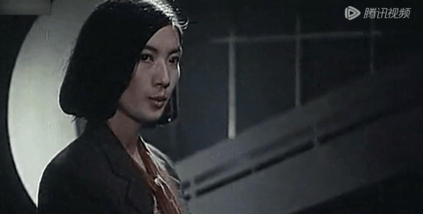 悄悄说，有一部9.5分的「年会」现在看不见了